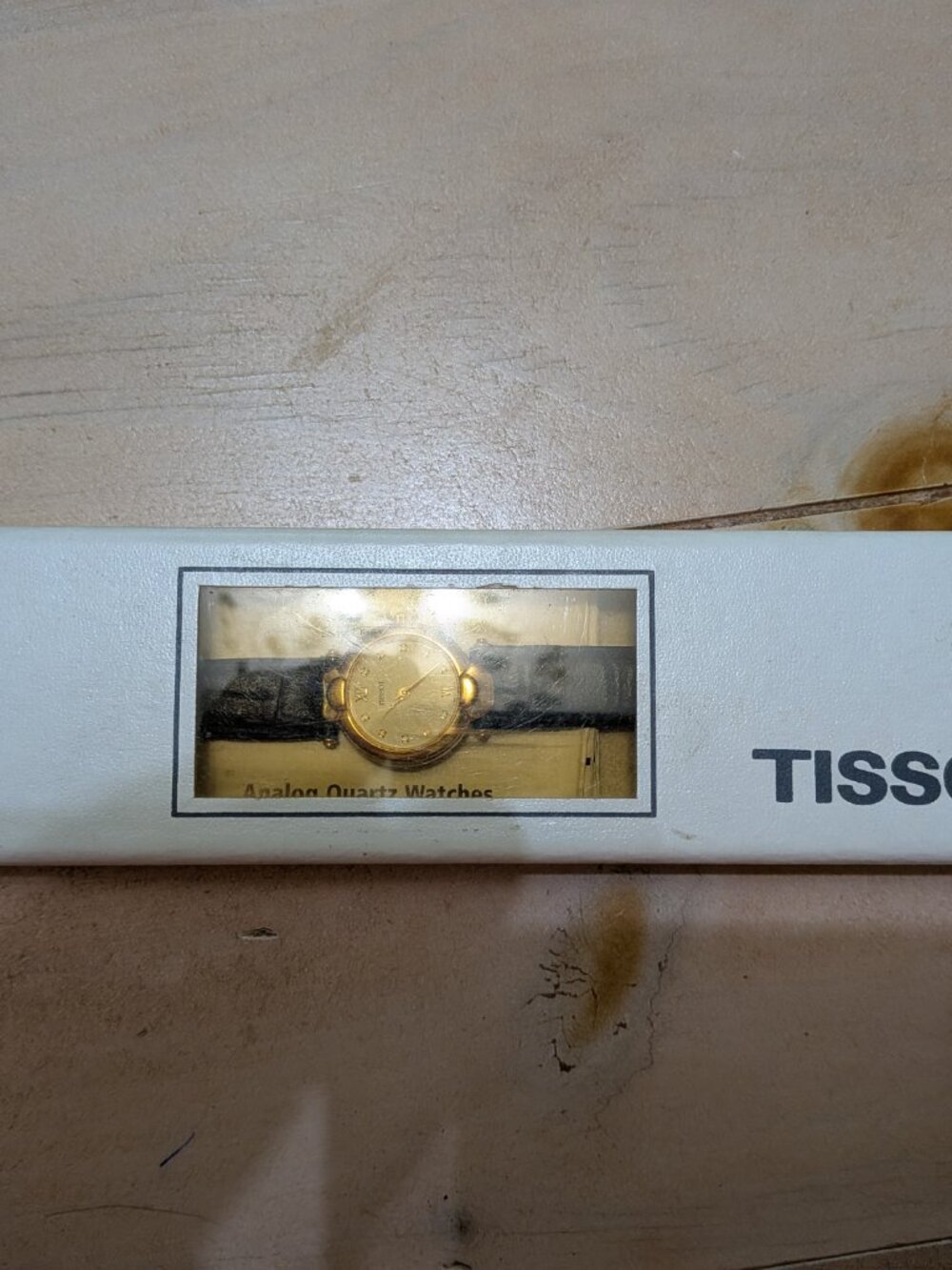 Tissot Ladies Swiss Quartz Gold Tone Dress Watch w/Original Box - Picture 5 of 6